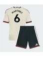 Manchester United Lisandro Martinez #6 Ausweichtrikot für Kinder 2026-27 Kurzarm (+ Kurze Hosen)